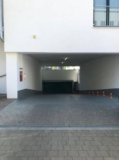 Tiefgaragenstellplatz zur Miete provisionsfrei 65 € Schwabacher Straße 122 Südstadt Fürth 90763