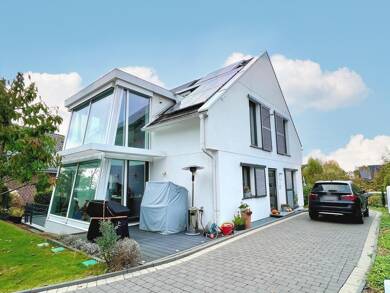 Einfamilienhaus zum Kauf 1.300.000 € 8 Zimmer 275 m² 726 m² Grundstück frei ab sofort Gelsenkirchen 45896