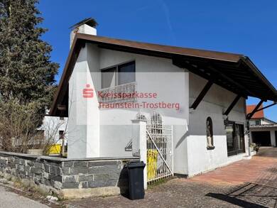 Einfamilienhaus zum Kauf 330.000 € 8 Zimmer 245 m² 673 m² Grundstück Garching Garching 84518