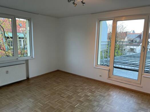WG-Zimmer zur Miete 2.290 € 2,5 Zimmer 81 m² Geschoss 4/5 frei ab sofort Maxvorstadt München 80335