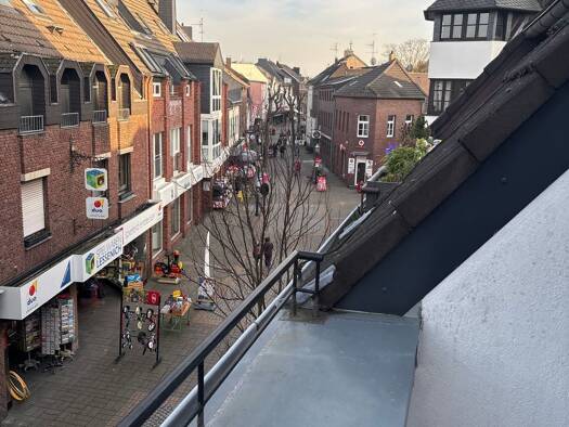 Maisonette zur Miete 800 € 2,5 Zimmer 89 m² Geschoss 1/2 frei ab 10.03.2026 Marktstraße 1 St. Tönis Tönisvorst 47918