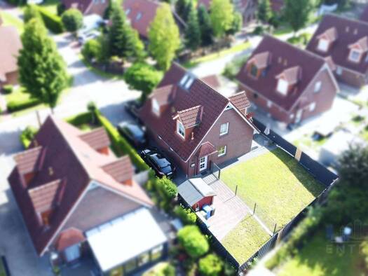 Doppelhaushälfte zum Kauf 189.000 € 3 Zimmer 55 m² 174 m² Grundstück Tannenhausen Aurich 26607
