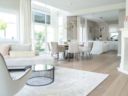 Villa zum Kauf 5 Zimmer 210 m² 562 m² Grundstück Aigen I Salzburg 5026