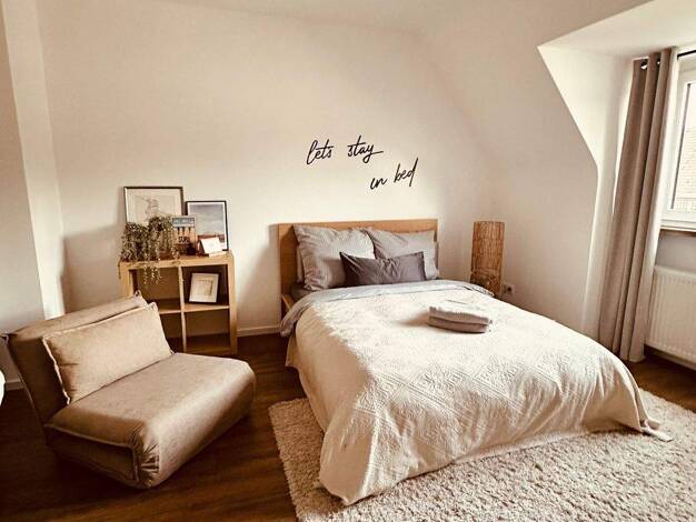 Wohnung zur Miete Wohnen auf Zeit 1.980 € 2 Zimmer 90 m² frei ab sofort Düsseltal Düsseldorf 40239