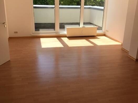 Wohnung zur Miete Wohnen auf Zeit 525 € 2,5 Zimmer 70 m² frei ab sofort Rottersdorferstraße Sudenburg Magdeburg 39112