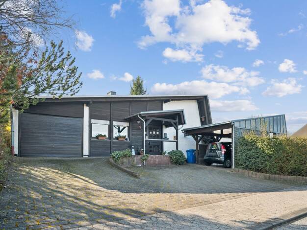 Einfamilienhaus zum Kauf 289.000 € 8 Zimmer 125 m² 750 m² Grundstück frei ab sofort Simmern/Hunsrück 55469