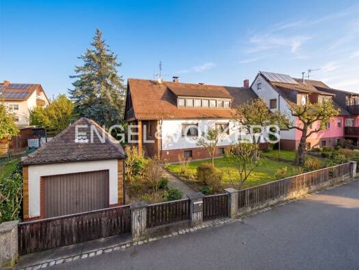 Doppelhaushälfte zum Kauf 259.000 € 6 Zimmer 102 m² 324 m² Grundstück Großhabersdorf 90613