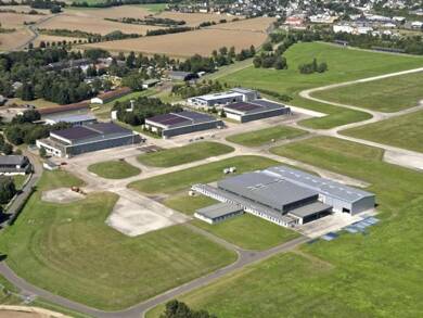 Produktionshalle zur Miete - Erstbezug provisionsfrei 4,50 € 10.000 m² Lagerfläche teilbar von 5.000 m² bis 10.000 m² Am alten Fort 116 Mendig 56743
