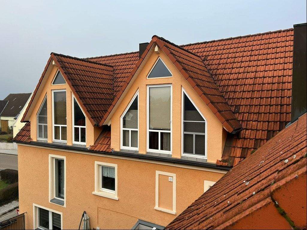 Immobilie in Ehingen - Gepflegtes Anwesen mit freier Wohnung zur Eigennutzung - Bild 2