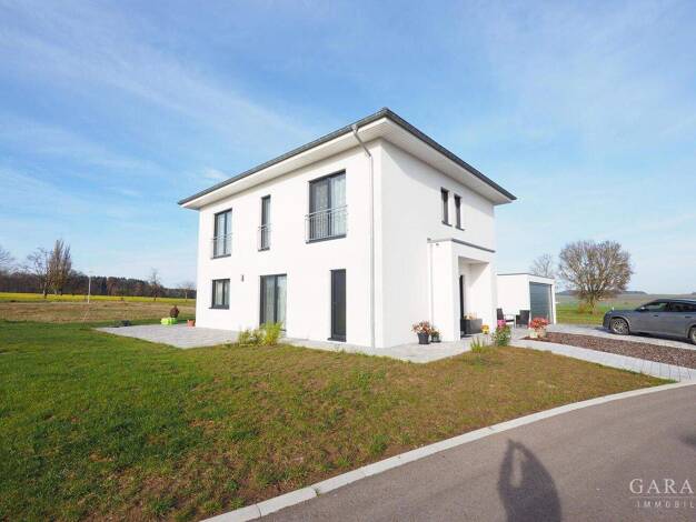 Einfamilienhaus zum Kauf 595.000 € 6,5 Zimmer 186 m² 710 m² Grundstück frei ab sofort Ballmertshofen Dischingen 89561