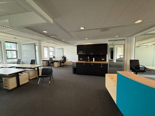 Bürofläche zur Miete 10,40 € 7 Zimmer 340,3 m² Bürofläche St. Lorenz Süd Lübeck 23558