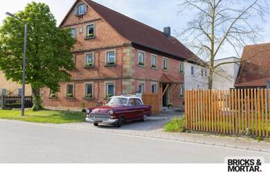 Bauernhaus zum Kauf 699.000 € 9 Zimmer 280 m² 6.597 m² Grundstück frei ab 01.06.2025 Kreuth Geslau 91608