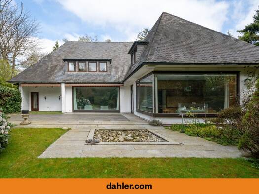 Einfamilienhaus zum Kauf 2.200.000 € 9 Zimmer 420 m² 2.493 m² Grundstück Poppenbüttel Hamburg 22391