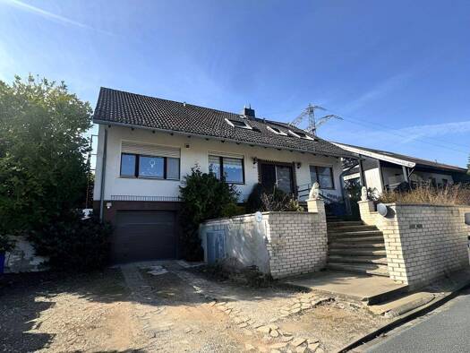 Einfamilienhaus zum Kauf 249.000 € 6 Zimmer 224 m² 1.049 m² Grundstück frei ab 01.05.2026 Dehnsen Alfeld 31061