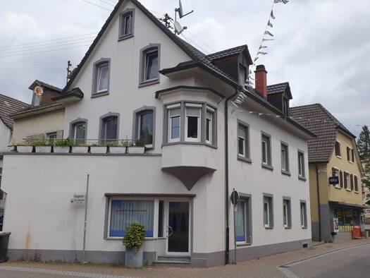 Stadthaus zum Kauf 395.000 € 6,5 Zimmer 149 m² 117 m² Grundstück Hauptstr. 31 Kandern 79400