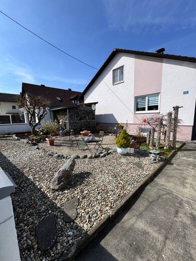 Haus zum Kauf 670.000 € 7 Zimmer 170 m² 921 m² Grundstück Fliederstraße 15 Ebenhausen Baar-Ebenhausen 85107