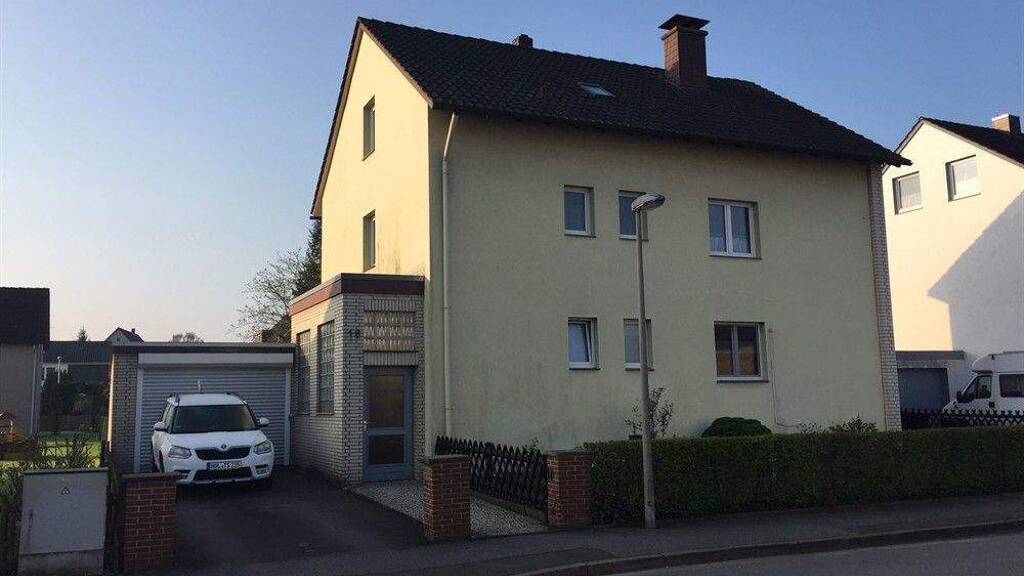Wohnung zur Miete 495 € 2 Zimmer 60 m² 2. Geschoss frei ab 01.07.2026 Thüringer Weg 18 Holzminden 37603