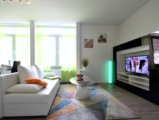 Studio zur Miete Wohnen auf Zeit 1.645 € 2 Zimmer 41 m² Schulstraße 2 A-C Raunheim 65479