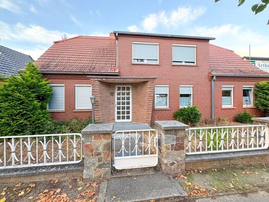 Haus zum Kauf 168.000 € 8 Zimmer 182,6 m² 2.500 m² Grundstück Groß Garz Zehrental 39615