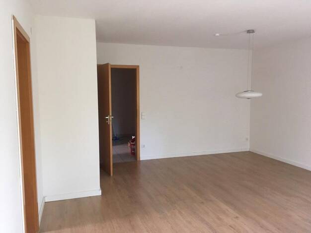Wohnung zum Kauf provisionsfrei 185.000 € 2,5 Zimmer 67 m² 1. Geschoss Zaisenhausen 75059