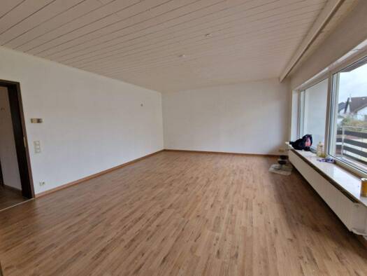 Wohnung zur Miete 950 € 4 Zimmer 115 m² EG Jägersburger Straße 8 Reiskirchen Homburg 66424