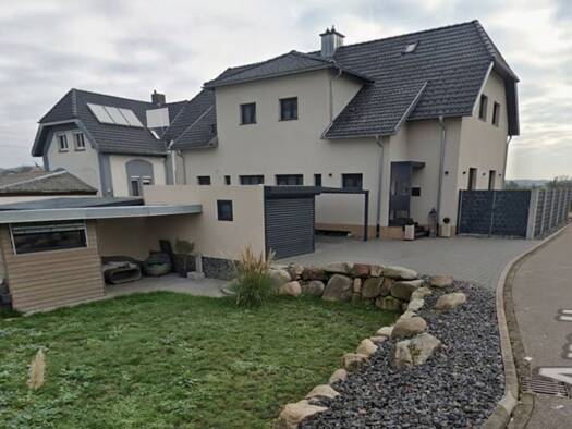 Doppelhaushälfte zum Kauf provisionsfrei 595.000 € 6 Zimmer 135 m² 416 m² Grundstück Unterlauchringen Lauchringen 79787