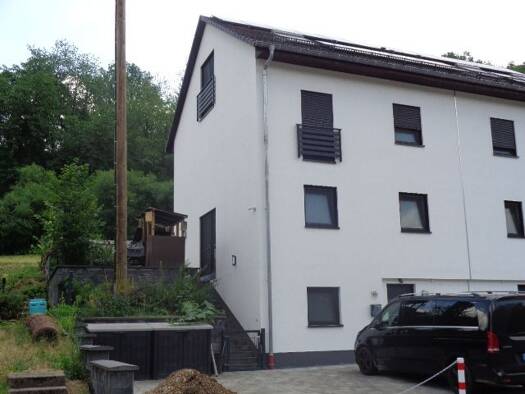Doppelhaushälfte zum Kauf 599.000 € 5 Zimmer 159 m² 300 m² Grundstück Elsenfeld Elsenfeld 63820
