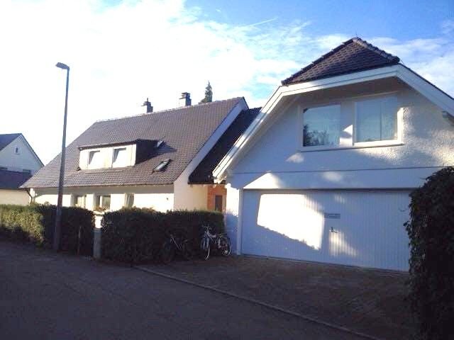 Mehrfamilienhaus zum Kauf 1.200.000 € 12 Zimmer 207,8 m²<br/>Wohnfläche 1.415 m²<br/>Grundstück Nord Heidenheim an der Brenz 89518