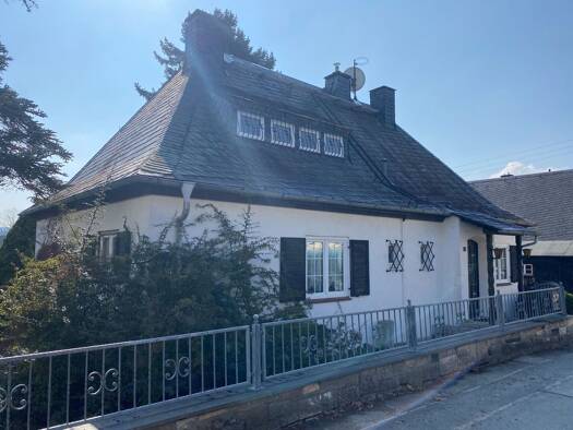 Einfamilienhaus zum Kauf provisionsfrei 399.000 € 5 Zimmer 176 m² 1.046 m² Grundstück Bahnhofstraße 10 Saalburg Saalburg-Ebersdorf 07929