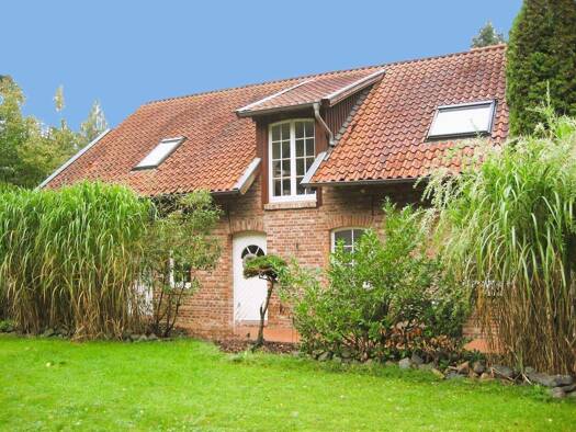 Einfamilienhaus zur Miete 1.800 € 4 Zimmer 180 m² 1.246 m² Grundstück Atter Osnabrück 49076