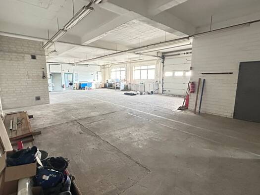 Werkstatt zur Miete provisionsfrei 2.300 € 400 m² Lagerfläche Rüderstraße 2 Bant Wilhelmshaven 26382