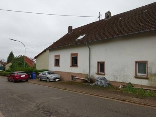 Einfamilienhaus zum Kauf 79.000 € 5 Zimmer 152 m² 617 m² Grundstück Scheiden Losheim am See 66679