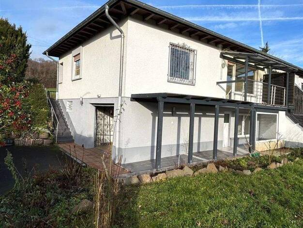 Doppelhaushälfte zum Kauf 242.000 € 3 Zimmer 65 m² 547 m² Grundstück frei ab sofort Neustadt Neustadt (Wied) 53577