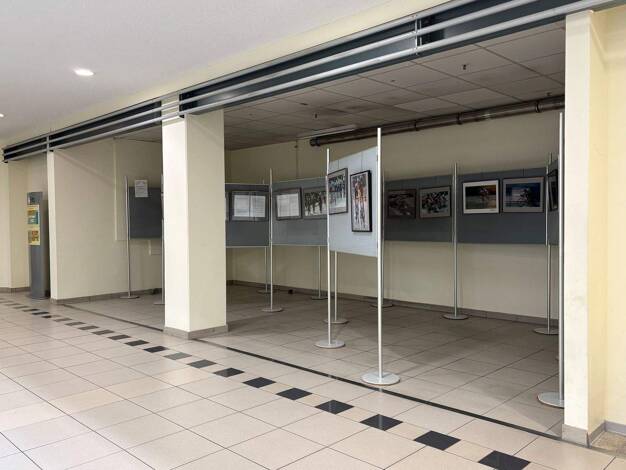 Laden zur Miete 1 Zimmer 25,6 m² Verkaufsfläche Fritz-Hornschuch-Straße 9 Kulmbach Kulmbach 95326
