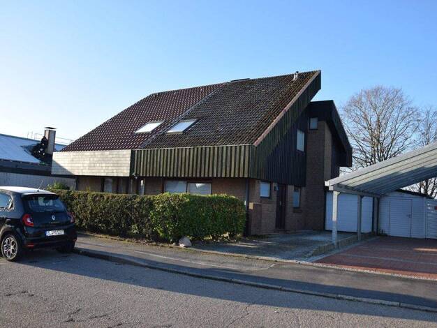 Doppelhaushälfte zur Miete 1.800 € 5 Zimmer 121 m² 311 m² Grundstück frei ab 01.08.2026 Glücksburg 24960