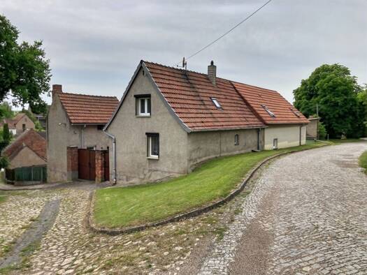 Einfamilienhaus zum Kauf 125.000 € 7 Zimmer 170 m² 265 m² Grundstück Einzingen Allstedt 06542