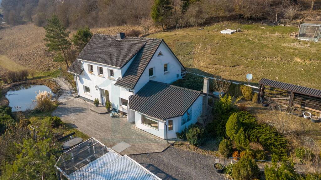 Einfamilienhaus zum Kauf 350.000 € 6 Zimmer 135 m² 3.670 m² Grundstück Pösen Bucha 07751