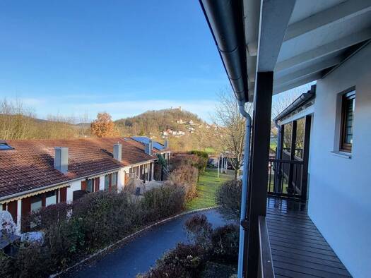 Wohnung zum Kauf 250.000 € 8 Zimmer 220 m² Falkenstein Falkenstein 93167
