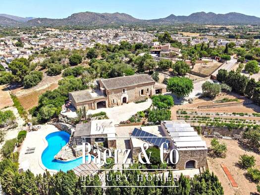 Haus zum Kauf 1.800.000 € 685 m² 5.617 m² Grundstück Sant Llorenç des Cardassar