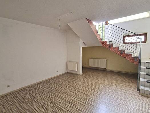 Laden zur Miete 486 € 3 Zimmer 88,4 m² Verkaufsfläche Görlitzer Straße 17 Frankfurt Frankfurt/ Oder 15232