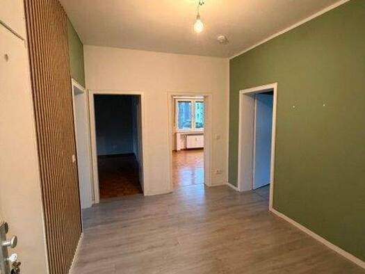 Wohnung zur Miete 620 € 3 Zimmer 88 m² EG frei ab sofort Doktor-Kolb-Straße 22 Hochheide Duisburg 47198