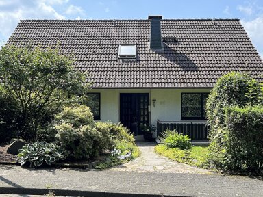 Mehrfamilienhaus zum Kauf 298.000 € 7 Zimmer 196 m² 1.018 m² Grundstück Denklingen Reichshof / Denklingen 51580