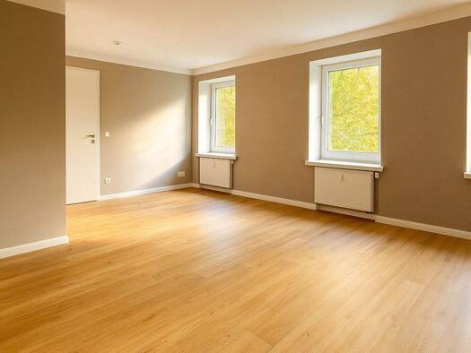 Wohnung zur Miete 475 € 2 Zimmer 43,1 m² 2. Geschoss Stade 21680