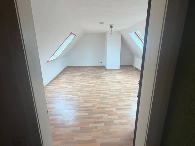 Studio zur Miete 280 € 1 Zimmer 26 m² 5. Geschoss Lahnstraße 5 Humboldt-Gremberg Köln 51105