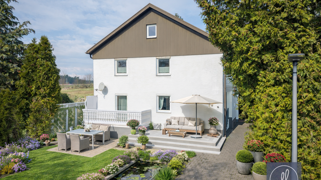 Einfamilienhaus zum Kauf 357.000 € 7 Zimmer 170 m² 638 m² Grundstück frei ab 01.07.2026 Ponholz Maxhütte-Haidhof 93142