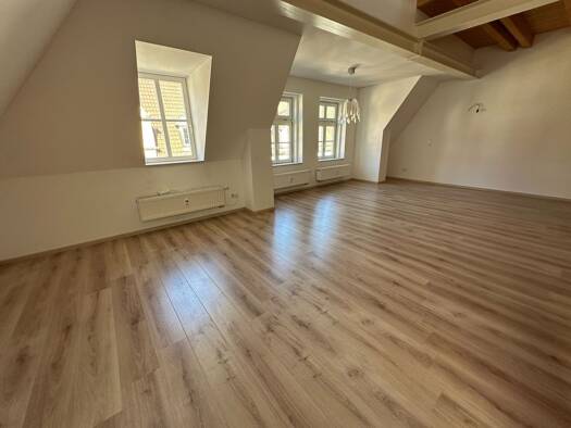 Wohnung zur Miete 995 € 2,5 Zimmer 112,6 m² 3. Geschoss Coburg Coburg 96450