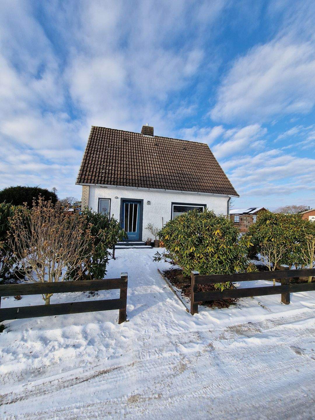 Immobilie in Hemmoor - Der Anfang ist gemacht…den Rest können Sie individuell renovieren - Bild 1