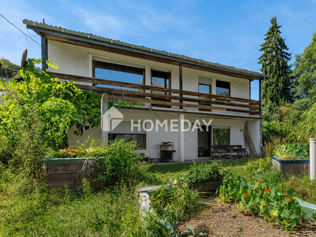 Einfamilienhaus zum Kauf 159.000 € 6 Zimmer 120 m² 818 m² Grundstück Spurkenbach Waldbröl 51545