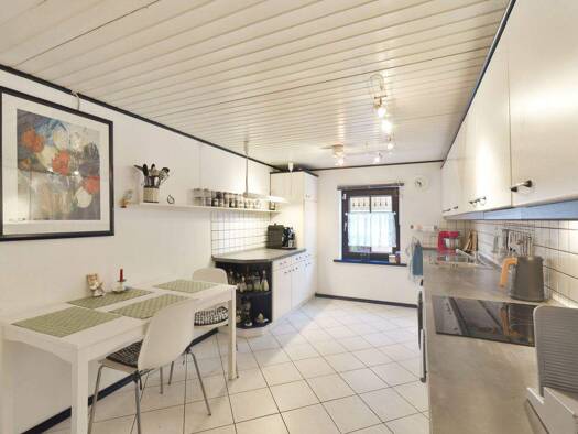 Wohnung zum Kauf 220.000 € 5 Zimmer 143,7 m² Adenbüttel 38528