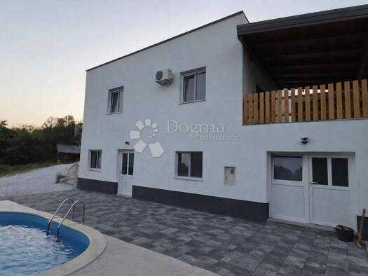 Einfamilienhaus zum Kauf 315.000 € 4 Zimmer 104 m² Osečka, Ivanec Ivanec 42240
